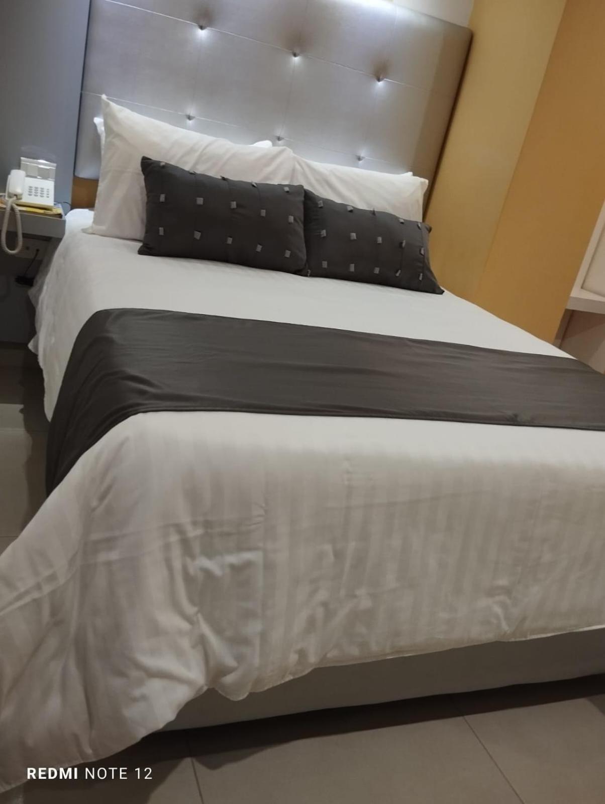 Dibeni Hotel Pereira